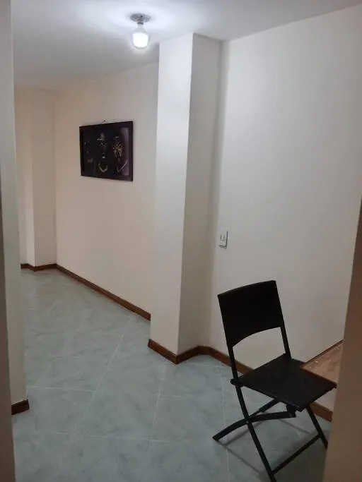 Amplia Casa Familiar, Comoda Y Central En Laureles Medellín Apartamento